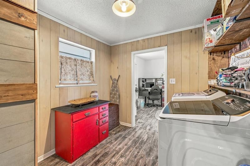 632 E Ross Avenue, De Leon TX 76444 - Photo 22