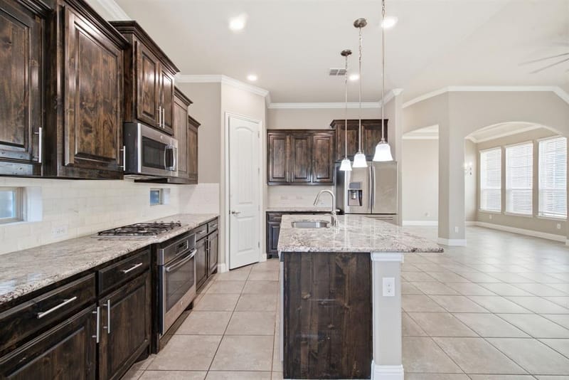 510 Garden Avenue, Euless TX 76039 - Photo 24