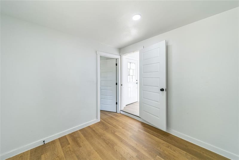 5130 Patonia Avenue, Dallas TX 75241 - Photo 18