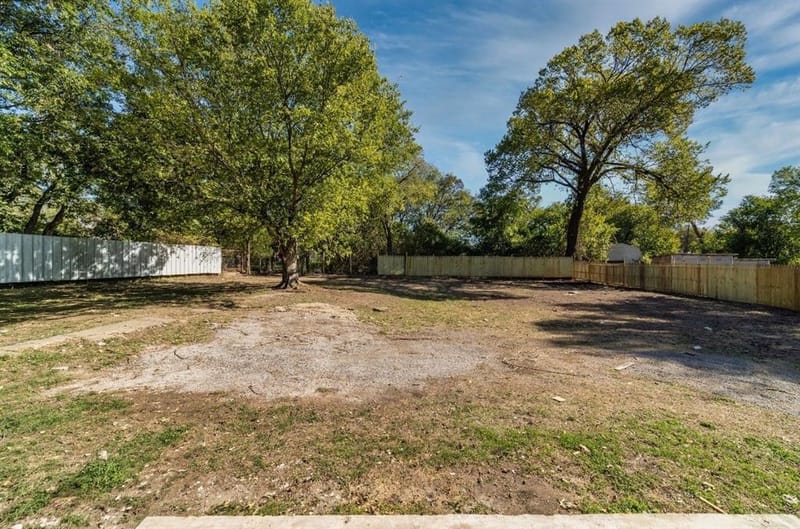 5130 Patonia Avenue, Dallas TX 75241 - Photo 21