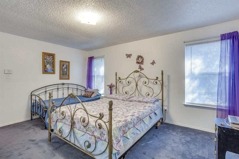 1417 Yorkshire Street, Fort Worth TX 76134 - Photo 24