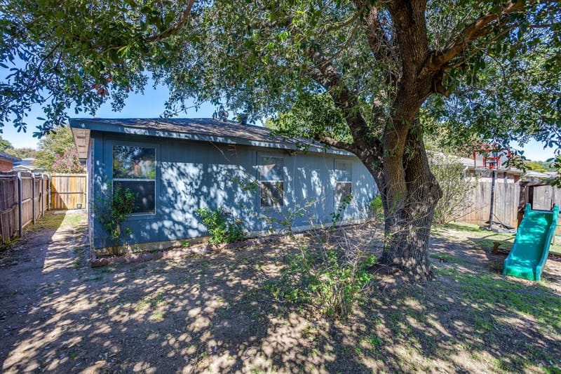 1417 Yorkshire Street, Fort Worth TX 76134 - Photo 37