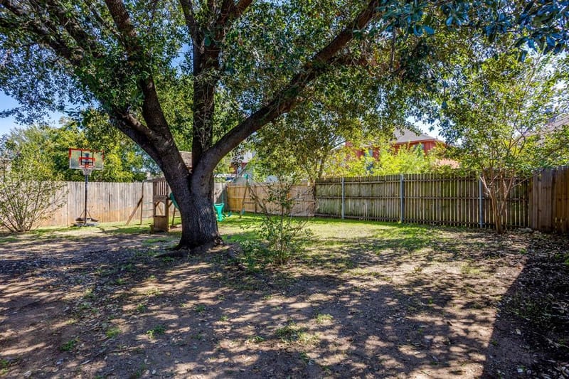 1417 Yorkshire Street, Fort Worth TX 76134 - Photo 39