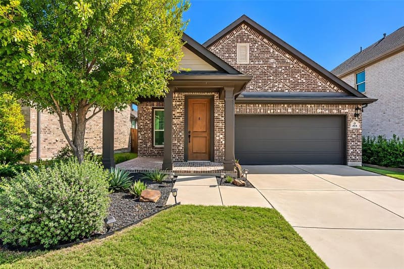 4816 Zilker Avenue, Carrollton TX 75010 - Photo 2