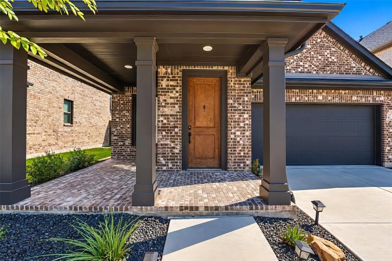 4816 Zilker Avenue, Carrollton TX 75010 - Photo 3