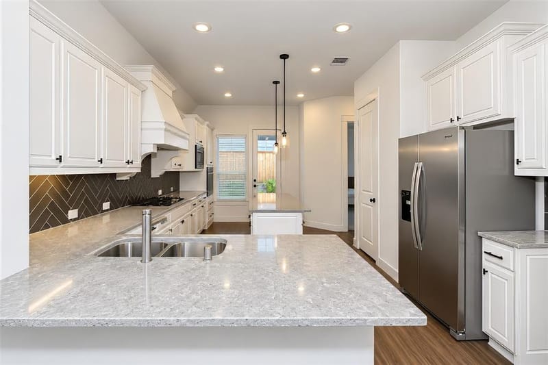 4816 Zilker Avenue, Carrollton TX 75010 - Photo 10