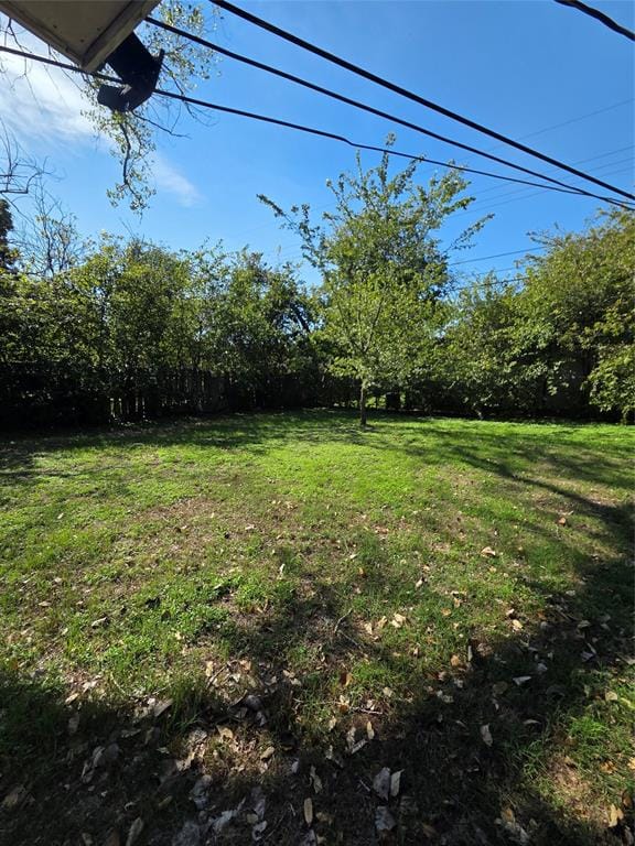 302 S Joyce Street, Lacy Lakeview TX 76705 - Photo 20