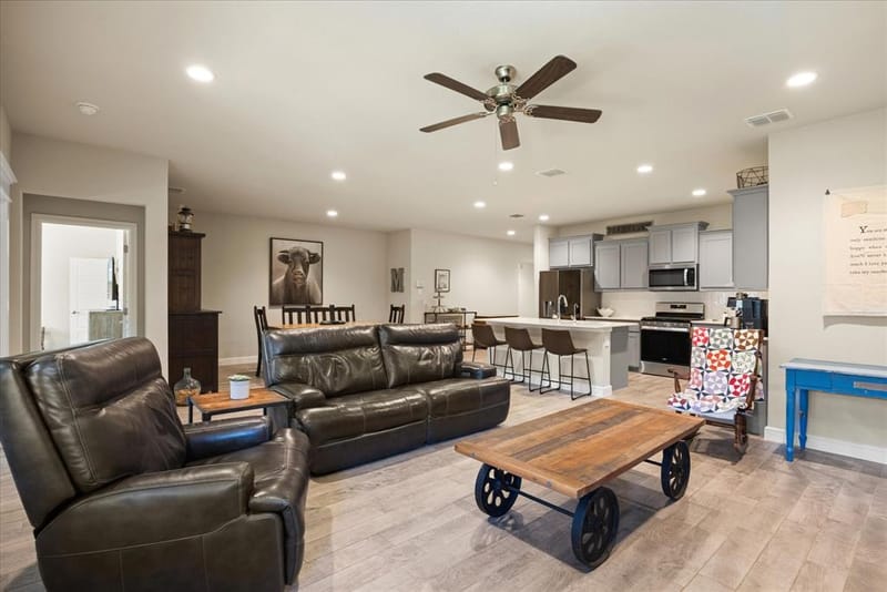 4119 Cornerstone Circle, Granbury TX 76048 - Photo 8