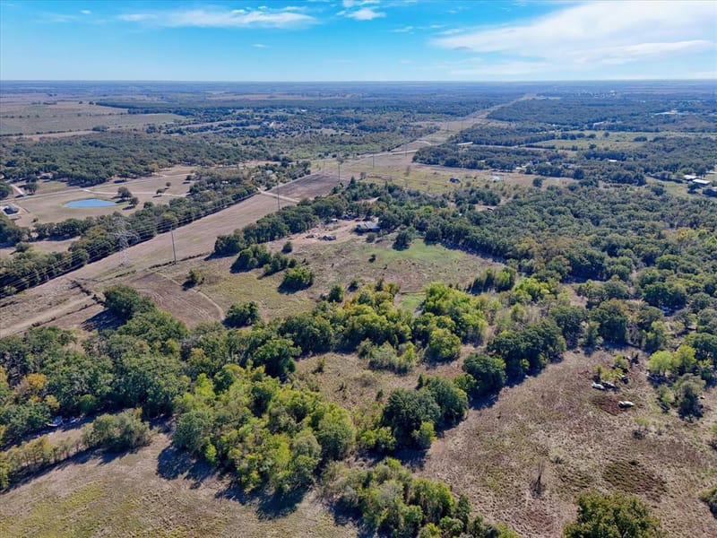 227 Fm 2839, Lorena TX 76655 - Photo 11