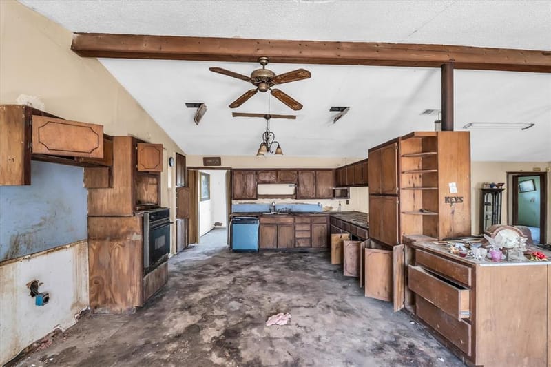 227 Fm 2839, Lorena TX 76655 - Photo 19