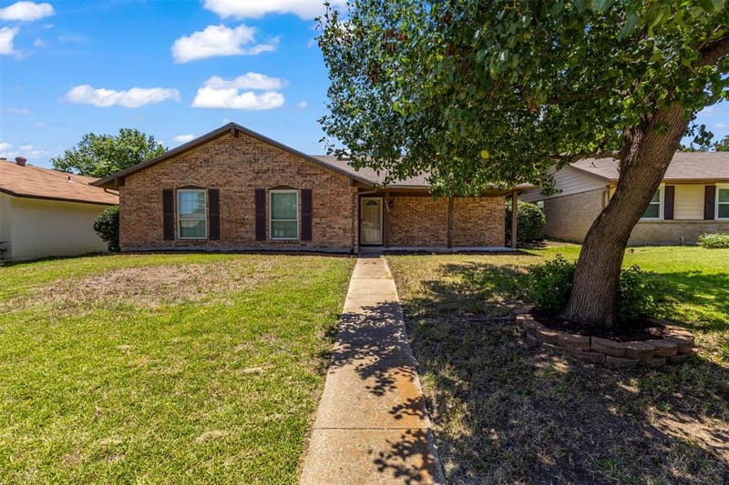 1644 Glenhill Lane, Lewisville TX 75077 - Photo 36
