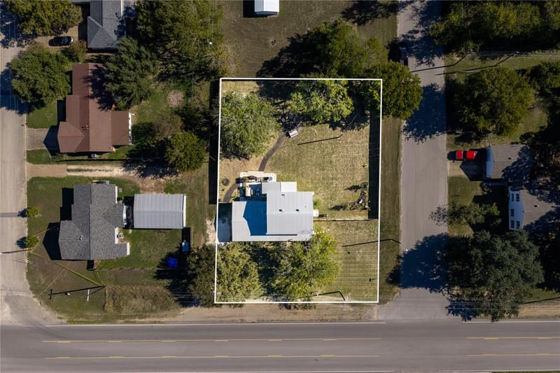 608 Johnson Drive, McGregor TX 76657 - Photo 39