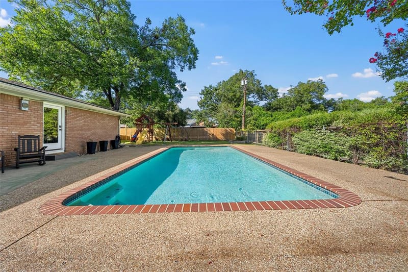 4217 Grim Avenue, Waco TX 76710 - Photo 29
