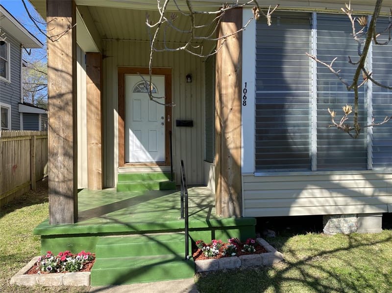 1068 College Street, Shreveport LA 71104 - Photo 2