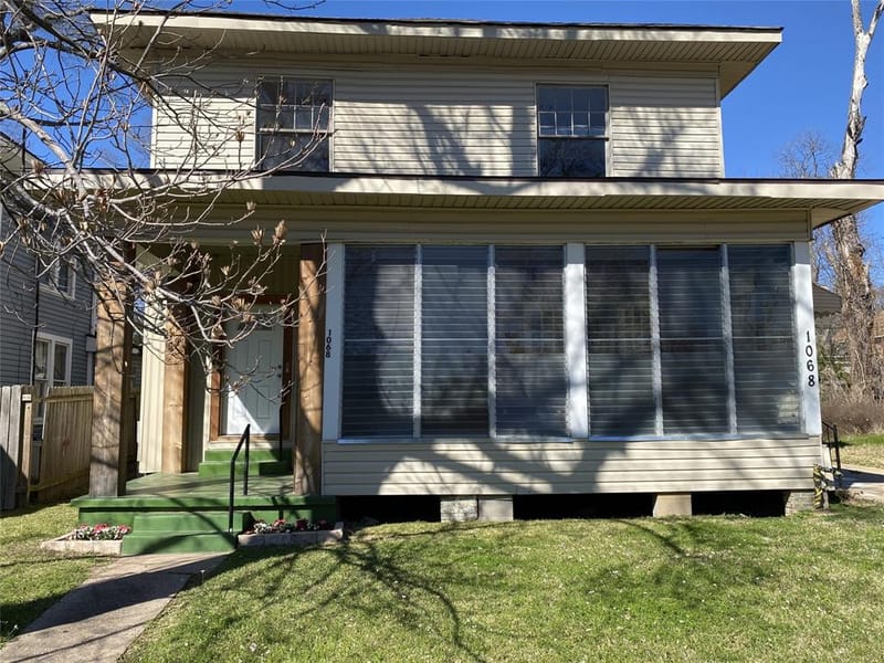 1068 College Street, Shreveport LA 71104
