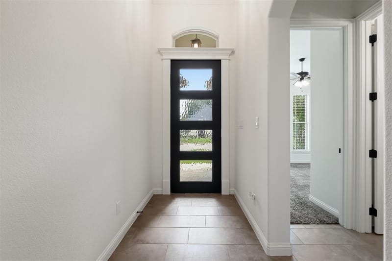 1473 Highland Park Circle, Granbury TX 76048 - Photo 3