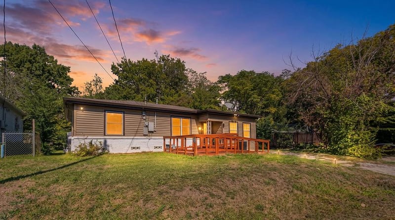 1210 Pollard Street, Greenville TX 75401