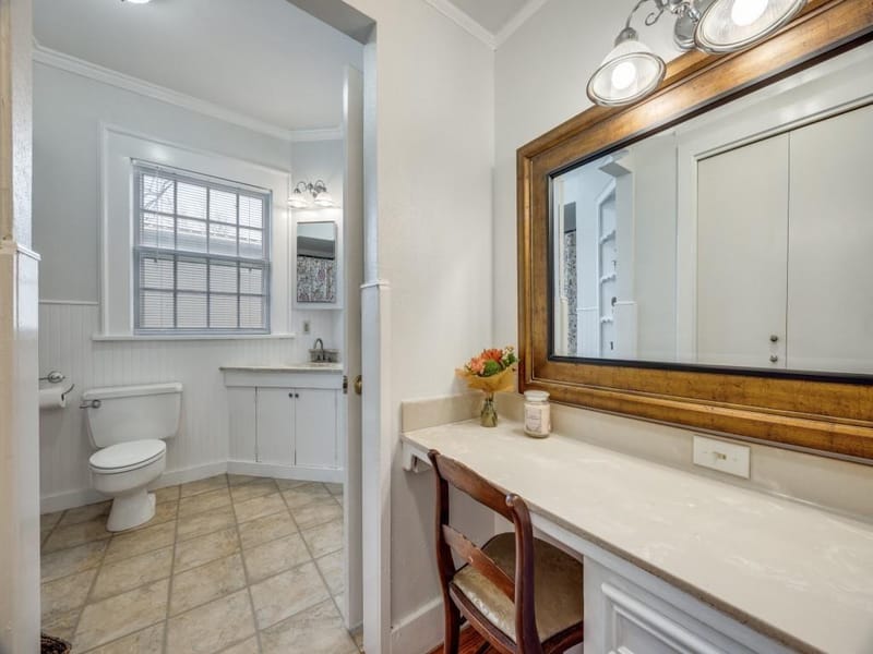 701 Market Street E, Honey Grove TX 75446 - Photo 18