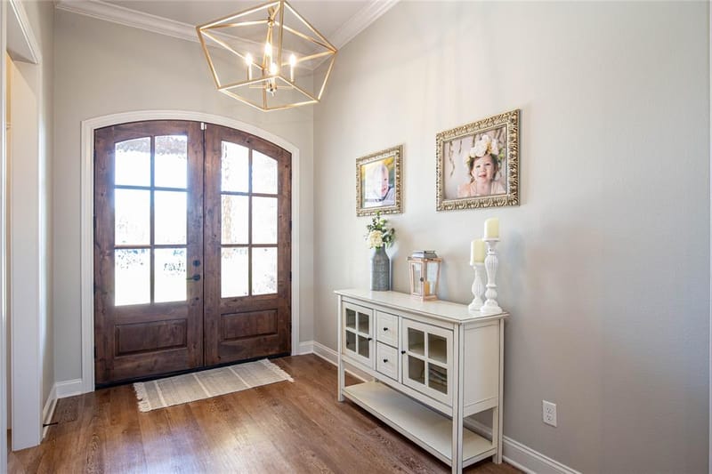 317 Champions Way, McGregor TX 76657 - Photo 3