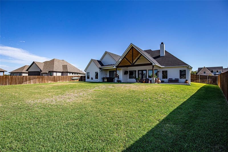 317 Champions Way, McGregor TX 76657 - Photo 28