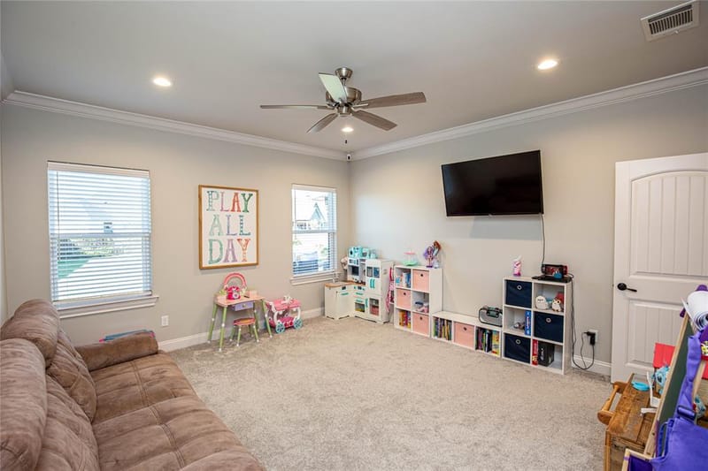 317 Champions Way, McGregor TX 76657 - Photo 24