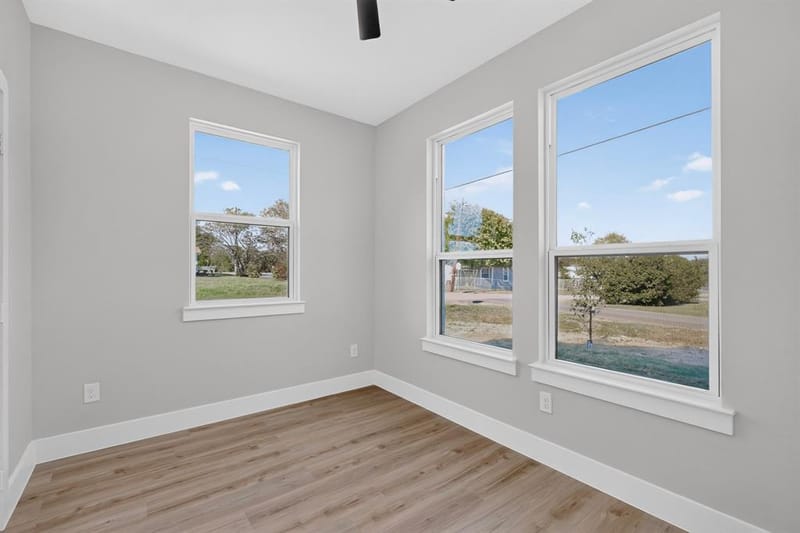 1309 N BRECKENRIDGE Street, Ennis TX 75119 - Photo 18