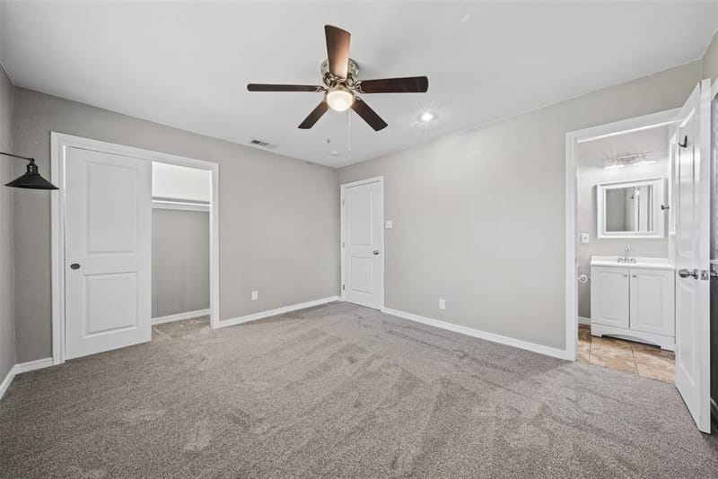 6404 Ravenswood Drive, Fort Worth TX 76112 - Photo 19