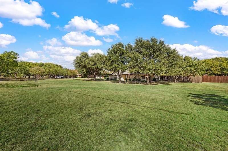 2405 N Carroll Avenue, Southlake TX 76092 - Photo 7