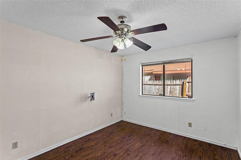 6725 S creek Drive, Fort Worth TX 76133 - Photo 16