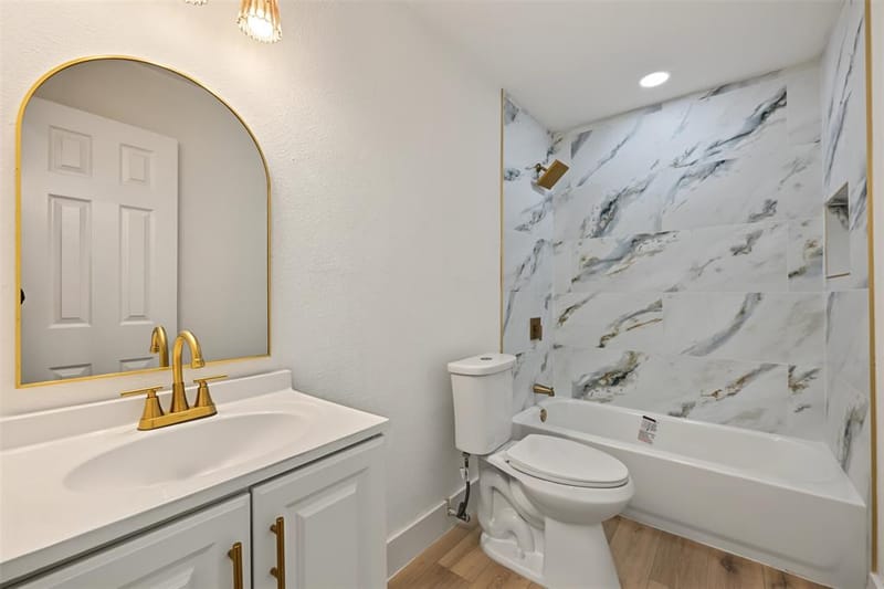3805 Burton, Fort Worth TX 76105 - Photo 2