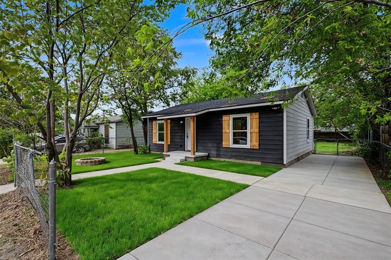 3805 Burton, Fort Worth TX 76105 - Photo 6