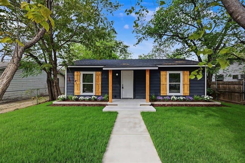 3805 Burton, Fort Worth TX 76105