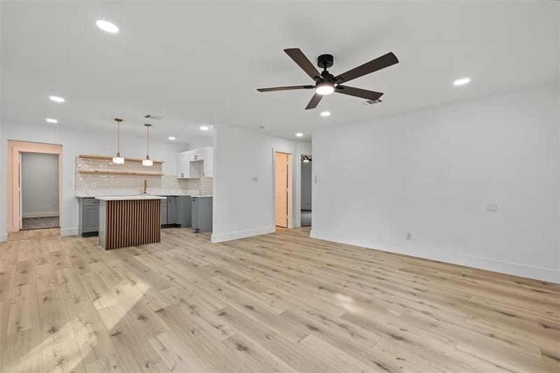 3805 Burton, Fort Worth TX 76105 - Photo 4
