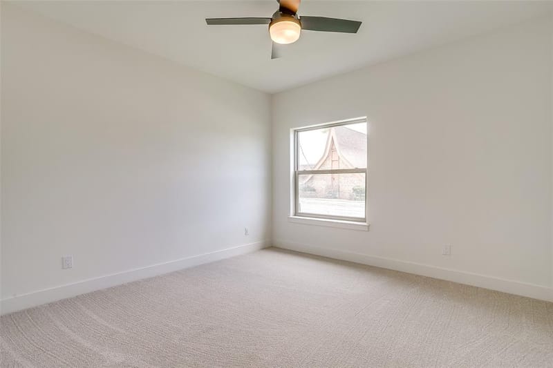 2600 Easy Street, Mineral Wells TX 76067 - Photo 30
