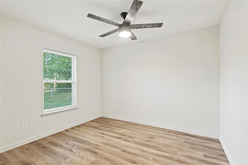 6106 Flagstaff Drive, Dallas TX 75241 - Photo 8