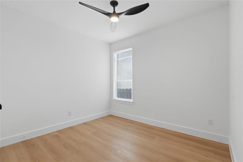 1515 Hortense Avenue, Dallas TX 75216 - Photo 17