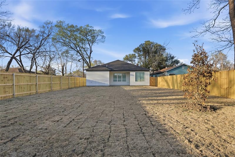 1515 Hortense Avenue, Dallas TX 75216 - Photo 20