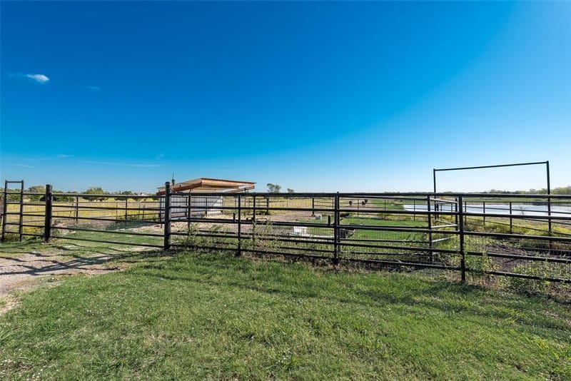 304 Canales Road, Nevada TX 75173 - Photo 40