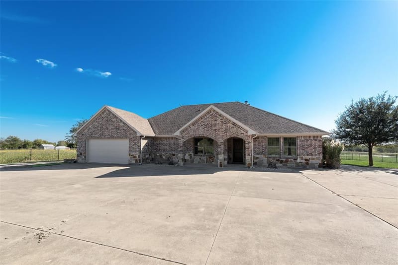 304 Canales Road, Nevada TX 75173 - Photo 8