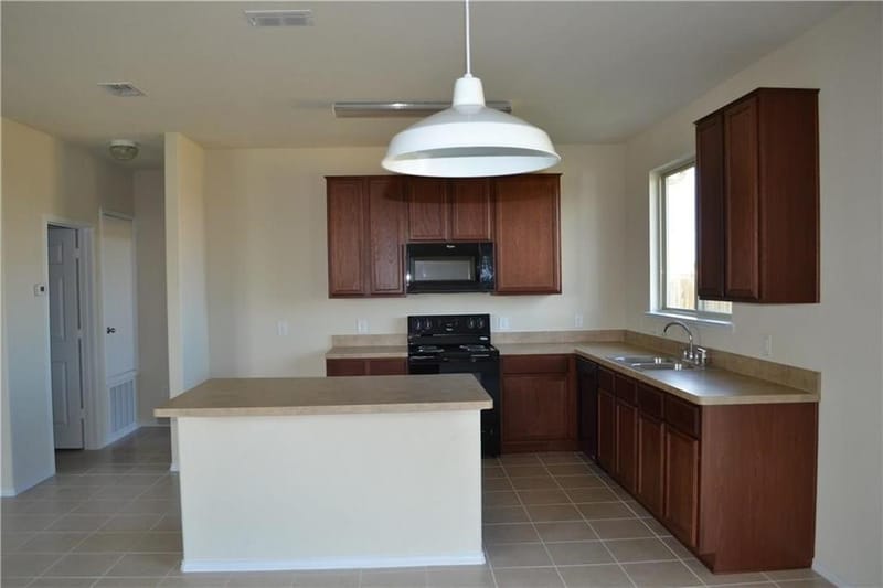 921 Swan Ridge Drive, Sherman TX 75092 - Photo 11