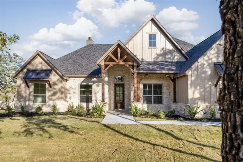 140 Prairie Winds Drive, Poolville TX 76487 - Photo 2