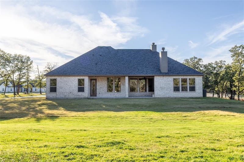140 Prairie Winds Drive, Poolville TX 76487 - Photo 35