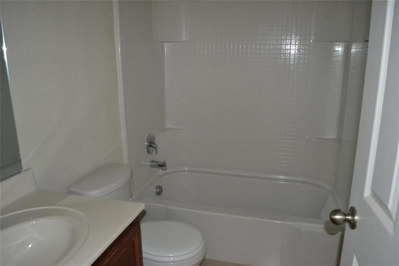 4413 Hummingbird Drive, Sherman TX 75092 - Photo 4