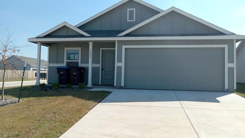 1201 Calamian Drive, Fort Worth TX 76134