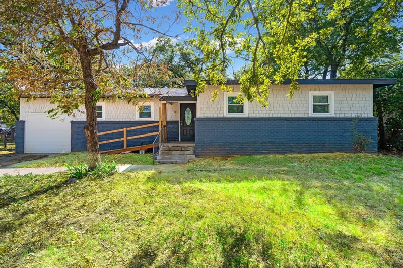 2515 Yeager Street, Fort Worth TX 76112 - Photo 6