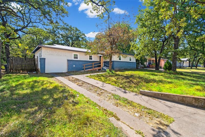 2515 Yeager Street, Fort Worth TX 76112 - Photo 26