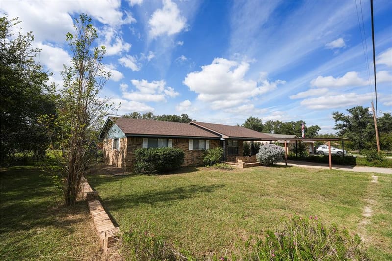 8017 County Road 564, Brownwood TX 76801 - Photo 3