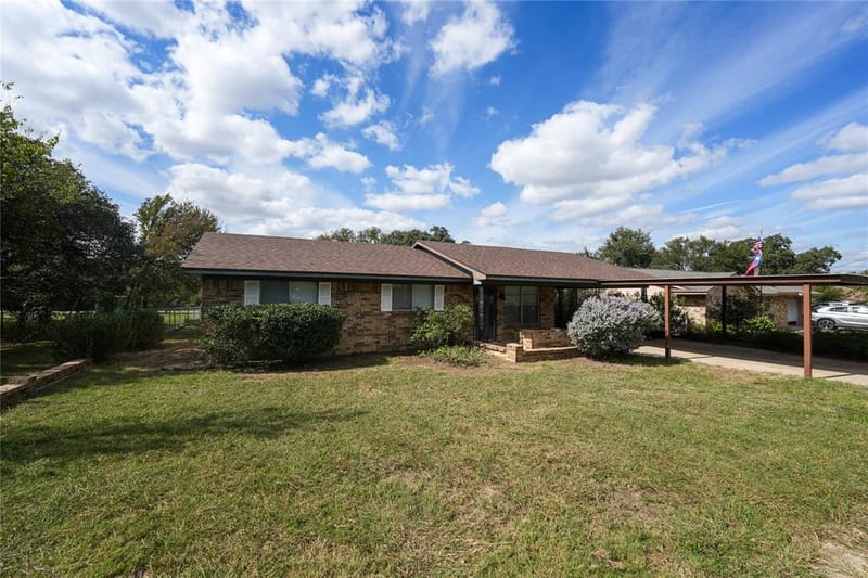 8017 County Road 564, Brownwood TX 76801