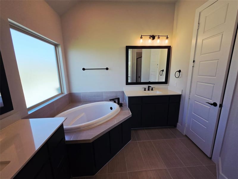 7010 Hayes Road, Midlothian TX 76065 - Photo 13