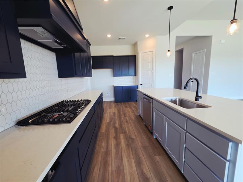 7010 Hayes Road, Midlothian TX 76065 - Photo 9